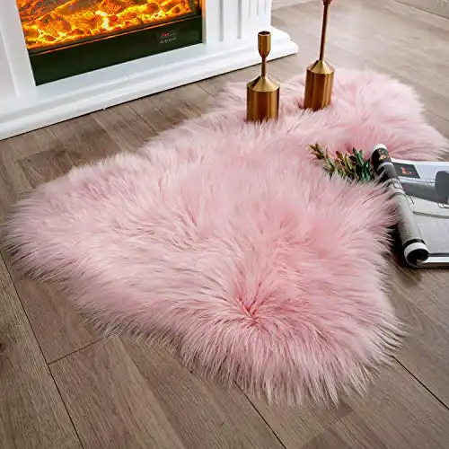 Beautiful Pink Soft Faux Sheepskin Fur Rug (Machine Washable)